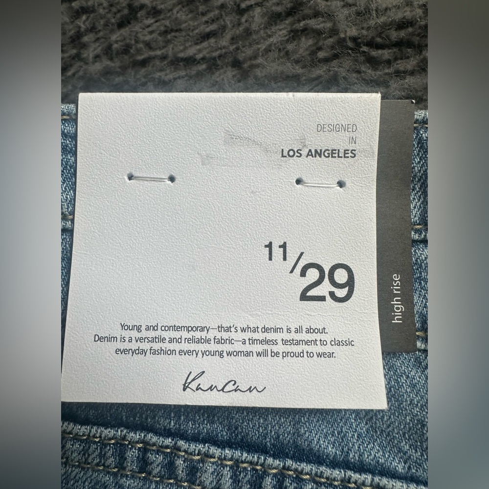 NWT KanCan high waist distressed denim jean shorts, women’s size 11/29 - Picture 5 of 5